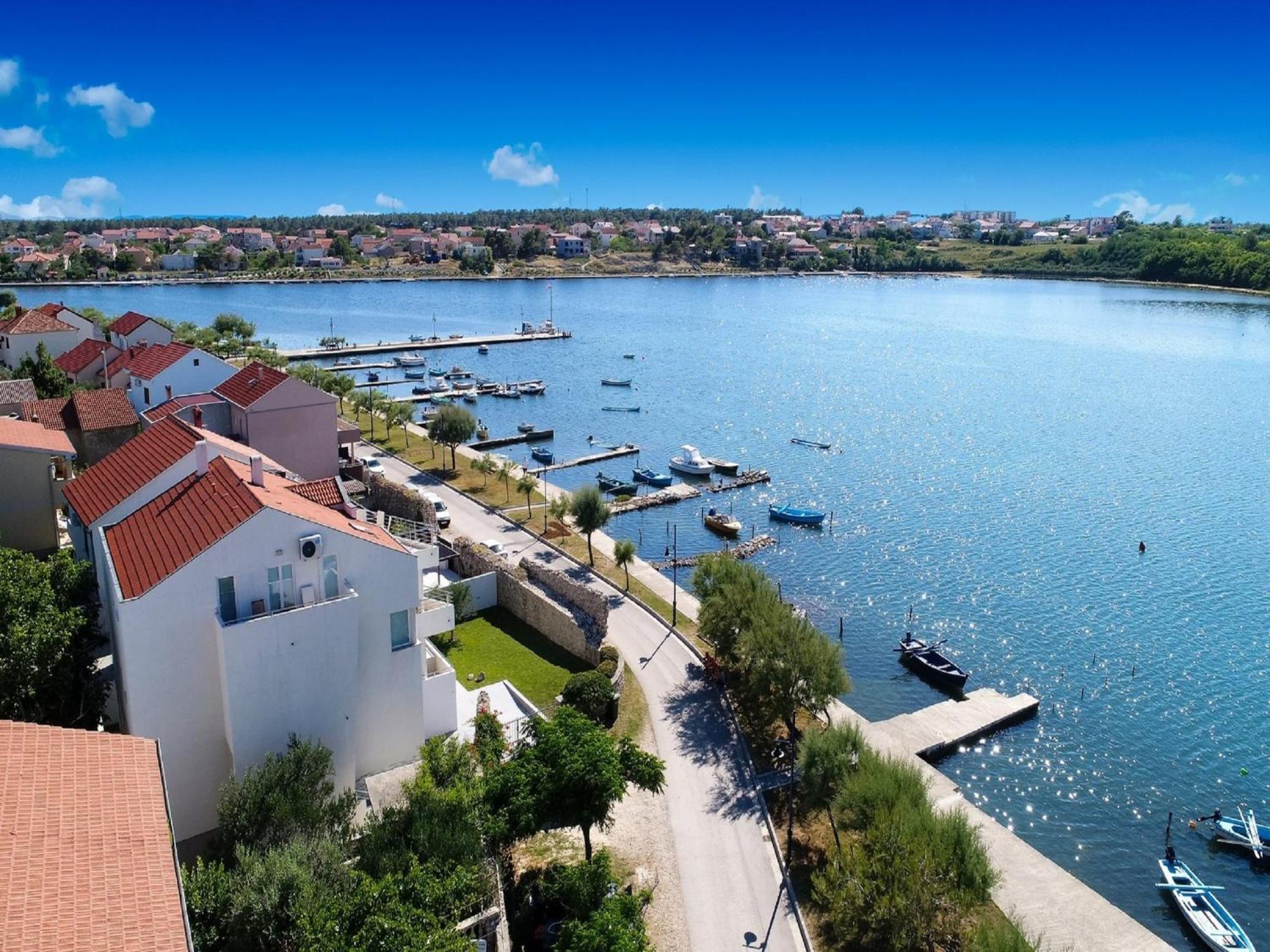 Modern Villa In Nin With Terrace Dış mekan fotoğraf