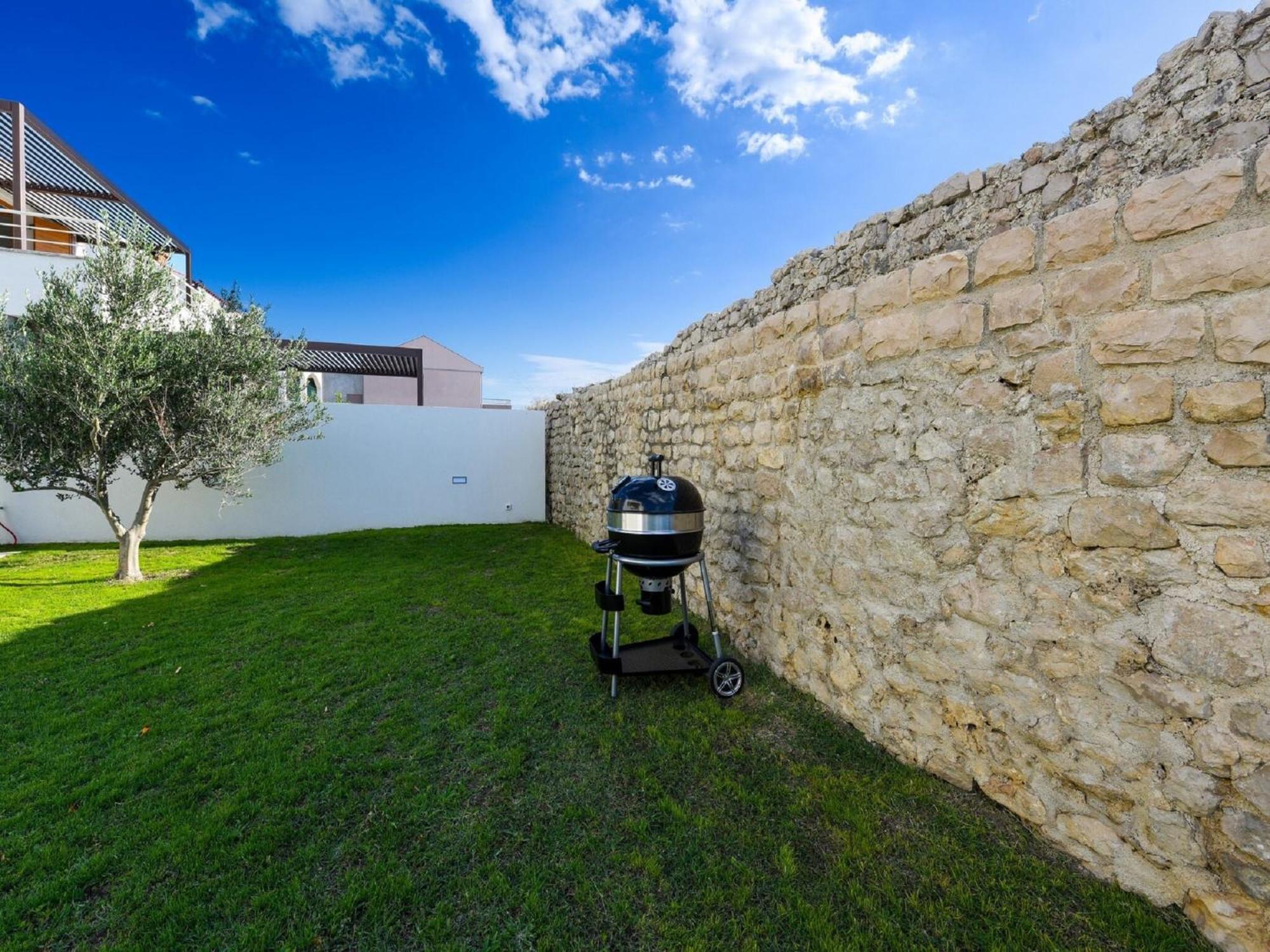Modern Villa In Nin With Terrace Dış mekan fotoğraf